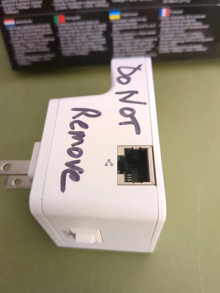 Edimax Dual Band 2.4Ghz 5Ghz Wireless Extender Plug  N300 EW-7238RPD - UNTESTED - Image 3 of 4