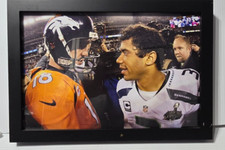 Broncos Quarterback Peyton Manning & Seahawks Russell Wilson Super Bowl XLVIII