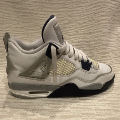 Nike Air Jordan 4 Retro White Oreo Mid Top White Gray Navy, Size 5.5 Youth