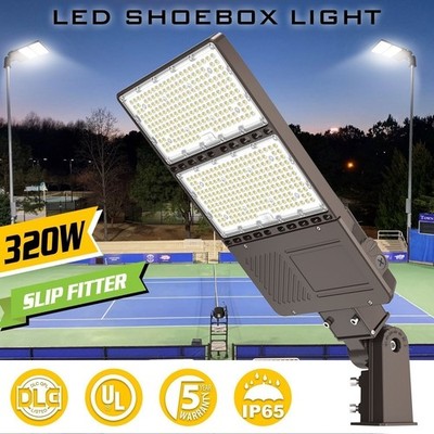 Dusk To Dawn LED Parking Lot Light 320W LED Shoebox Fixture Commercial Lamp IP65