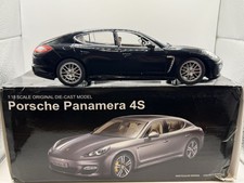 1:18 Scale Porsche Panamera 4S Diecast Model Car Boxed VGC