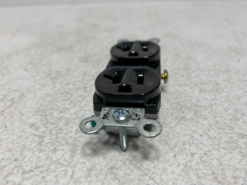 Legrand CR20-BK Duplex Receptacle 20A 125V Black - Picture 4 of 7