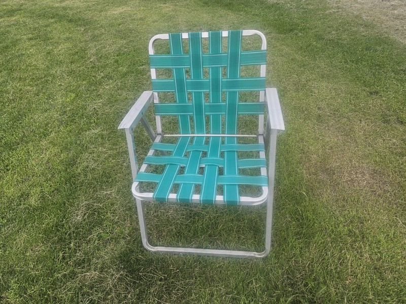 Vintage Folding Aluminum Frame Lawn Chair Green Webbed 1970s Outdoor Patio Beach