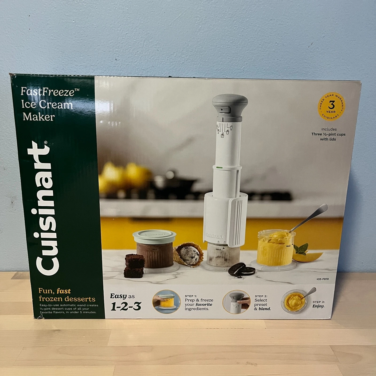 Cuisinart Fast Freeze Ice Cream & Frozen Treat Maker w/ 4 Half Pint Cup NEW
Opens in a new window or