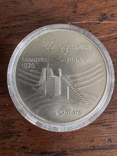 1976 montreal olympics 5$ coin Village 92.5% Silver Coin