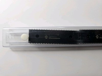 Lot of 10 Microchip PIC16F77-I/P 40-Pin Microcontroller IC Chips DIP Vintage