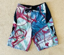 Volcom VS6 Boys Tie Dye Cinch Fly Stretch Hybrid Board Shorts Waist 26 SZ 12