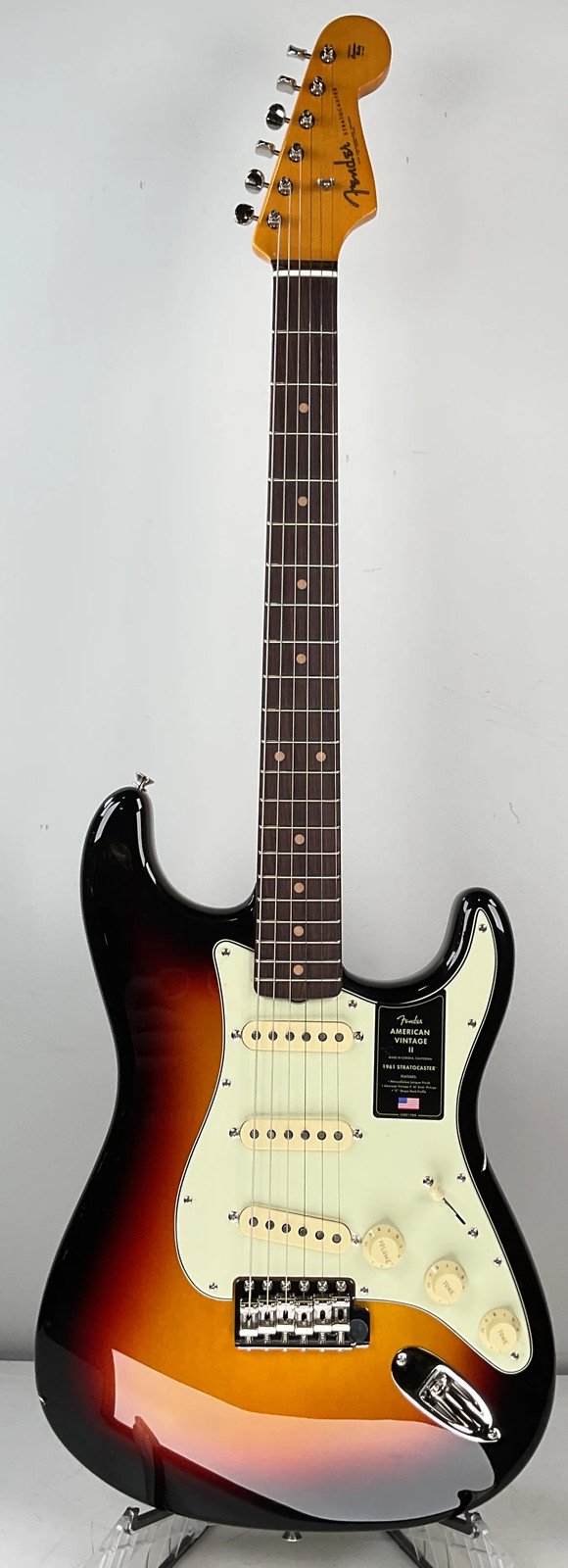 1972 Fender guitar and bass catalog - page 7: Fender Stratocaster
