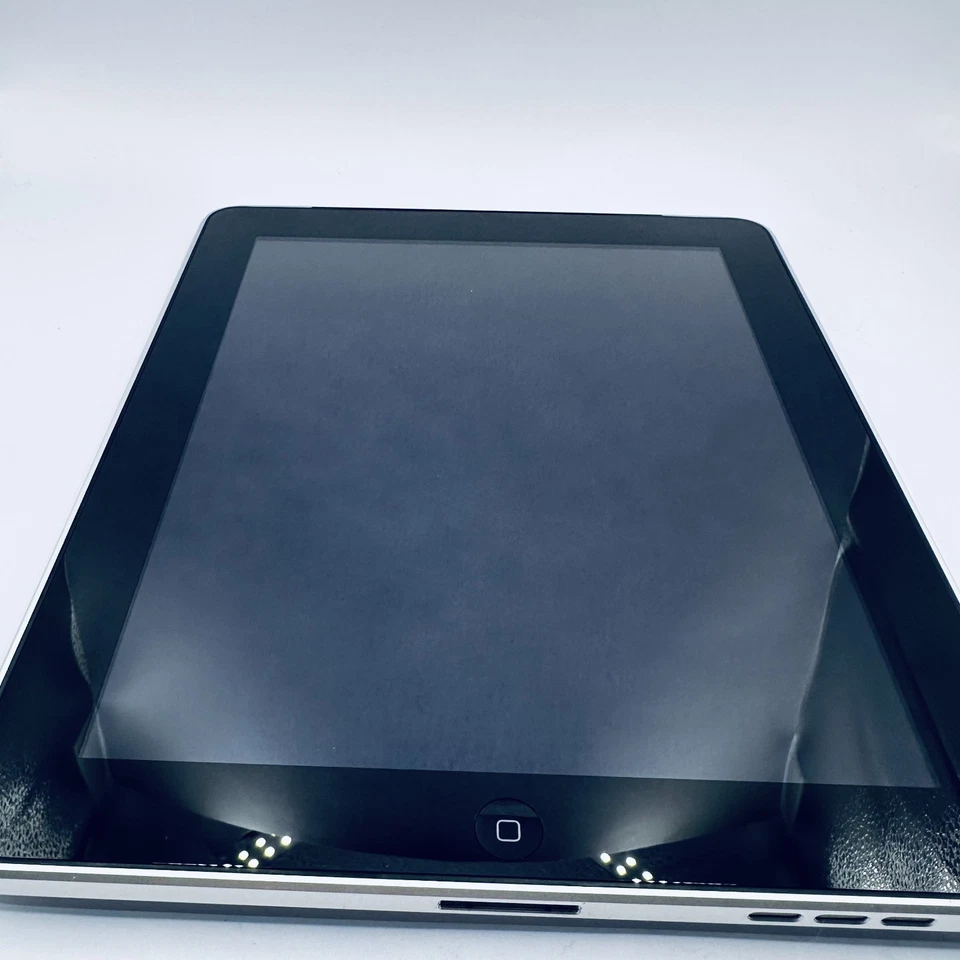 APPLE iPAD 1st Generation A1337 64GB Silver WORKING. Exc Cond - Image 2 of 4