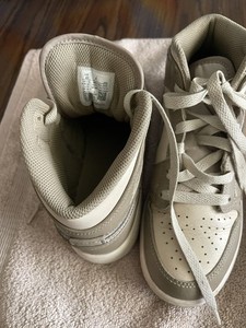 Zapatillas Nike Air Jordan 1 Mid para niños HF4781-203 marrón, talla 4Y