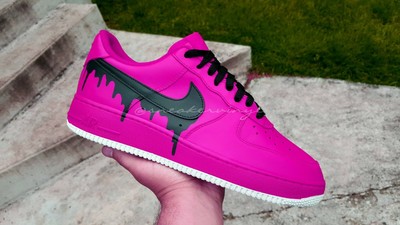 pink and black af1