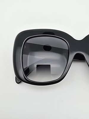 Celine CL41433/S 807 Black Frame Grey Gradient Lens Oversized Sunglasses w/ Case s-l400.jpg main image 4