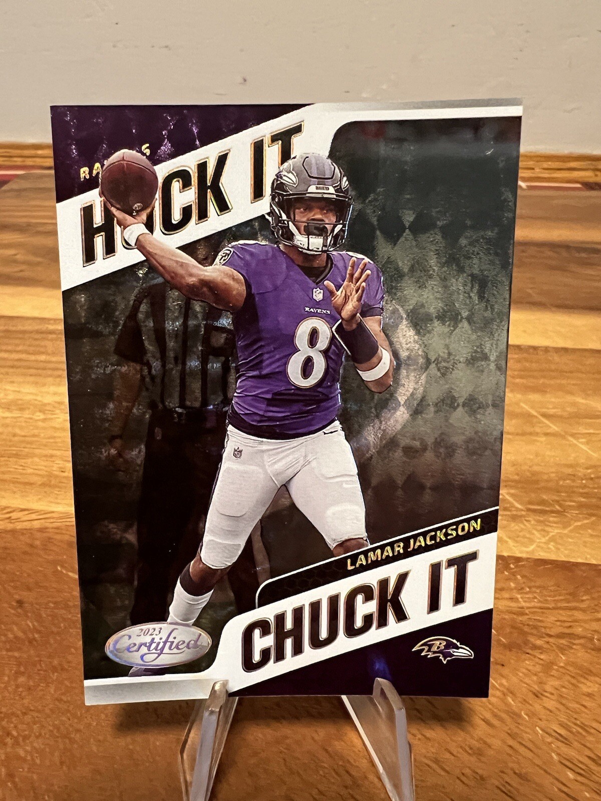 Lamar Jackson 2023 Panini Certified HUCK IT CHUCK IT, SSP Case Hit