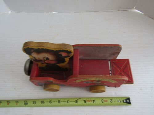 VINTAGE FISHER PRICE PULL TOY TEDDY TRUCKER #711 WOOD WOODEN PARTS RESTORE - Picture 2 of 6