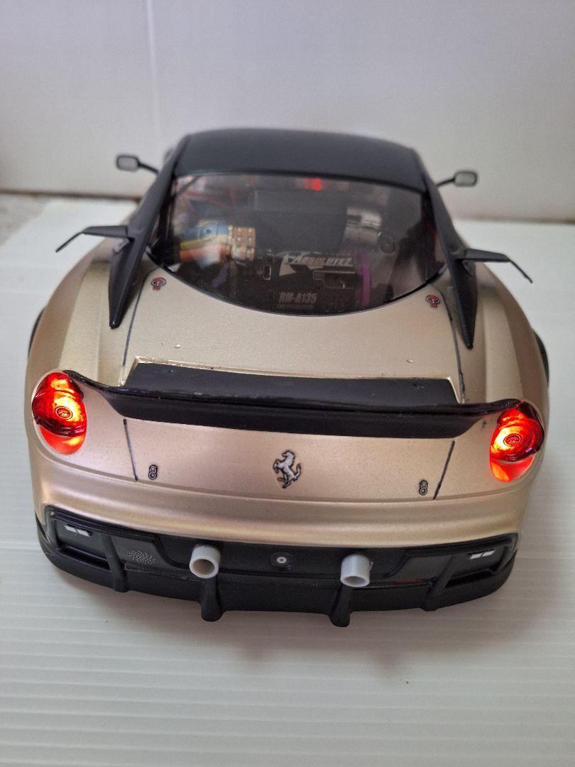 10分1ラジコンボディ、Ferrari 599XX ゴールド、電飾付き❕ 10 Min 1 Radio-Controlled Body Ferrari 599Xx Gold With