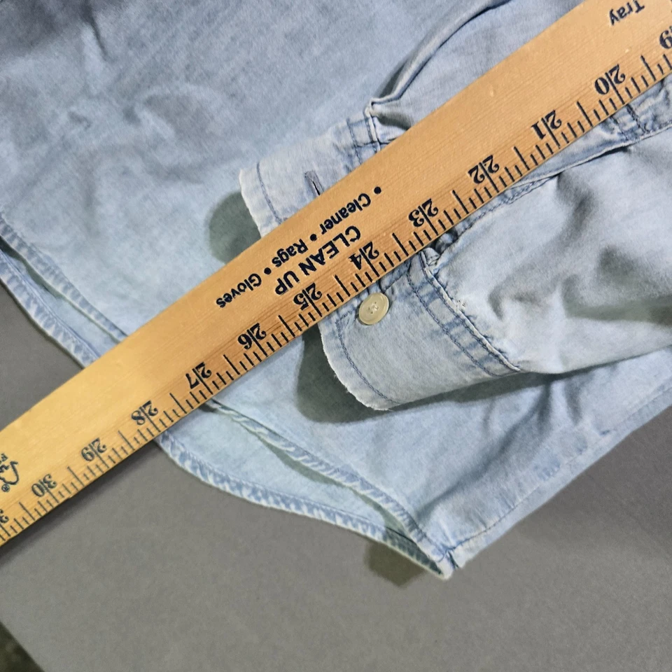 Vintage Guess Jeans Shirt Mens XL Light Blue Button Up Made USA 90s collar - Image 4 of 4