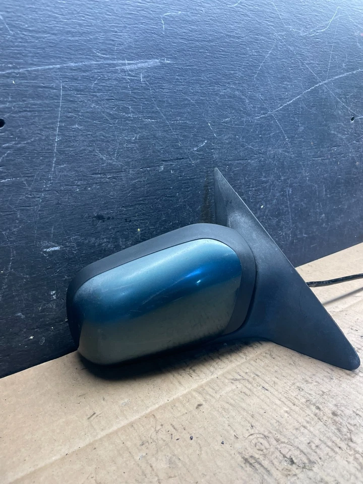 1995 to 1996 Mercury Grand Marquis Right RH Side View Door Mirror OEM R9326 DG - Image 2 of 4
