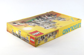 Vtg 1984 LEGO 6080 King's Castle 100% Complete w/ Box & Instructions