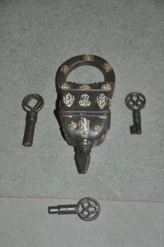 Vintage Eisen 3 Schlüssel Silber Tailliert Gravur Einzigartig Form Schwer Tricky - Bild 1 von 12