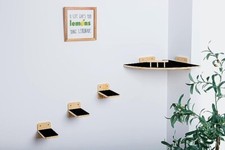 Cat Wall Shelf / Perch with 3-Steps Top of Shelf and Steps are Black NEW