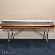 Brother KH-260 Chunky Knitting Machine NEEDLE BED