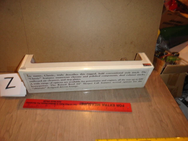 1/64 semi international farmall freightliner classic xl l van trailer semi - Image 4 of 4