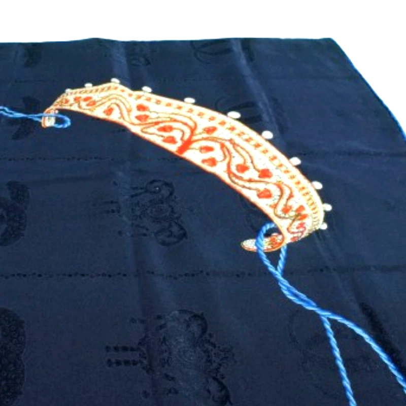 Auténtica bufanda de seda de lujo vintage Cartier Paris "logotipo, joyería" para mujer 34 pulgadas Foto 4 de 4