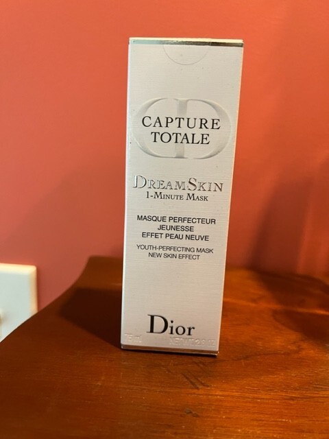 DIOR CAPTURE TOTALE DREAM SKIN 1-MINUTE YOUTH-PERFECTING MASK