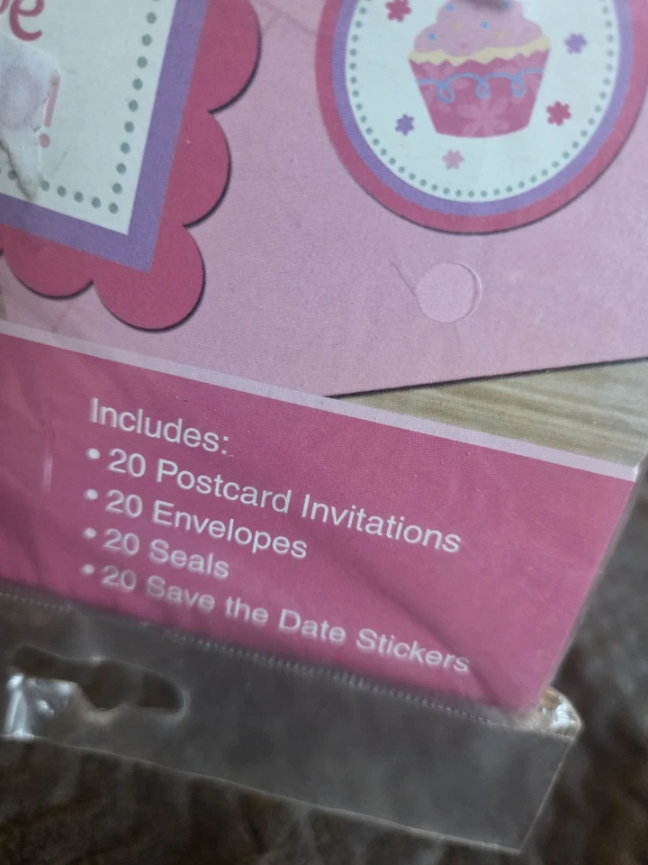 Sweet Little Cupcake Girl Pink Lil' 1st Birthday Party Invitations w/Envelopes - Image 4 of 4