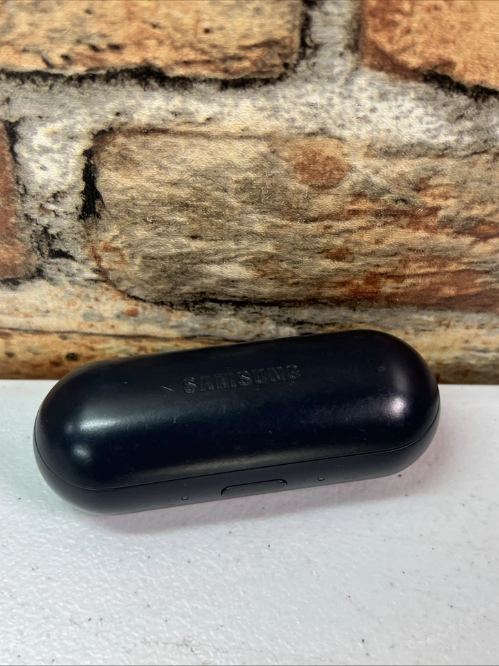 Auriculares inalámbricos Samsung Gear IconX Modelo: SM-R150 / Negro / LEER Foto 3 de 4