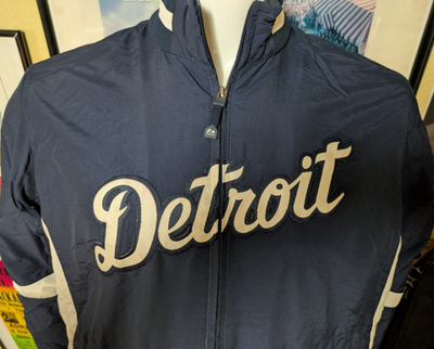 Detroit Tigers Majestic Therma Base Full Zip Dugout Jacket Youth