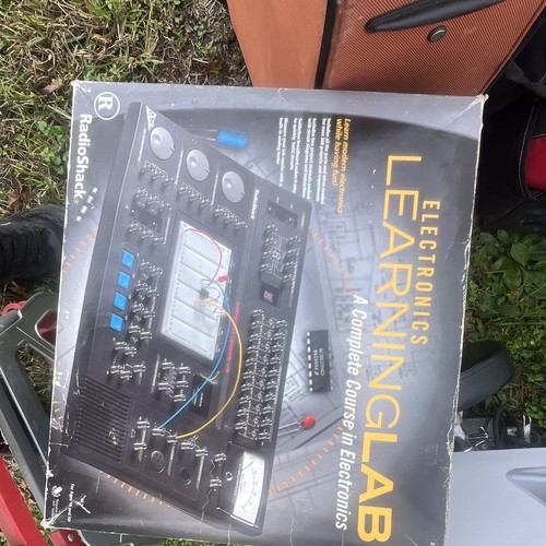 Simple Transister Led Circuits RadioShack Electronics Learning Lab Kit w/ Basic Workbook Transistors ...