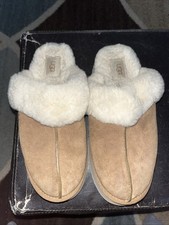 UGG Women's Disquette platform slippers in the color chestnut