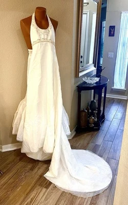 green emerald velvet dress Zapaka Women White Simple Wedding Dress Halter A Line Backless Sweep Train Satin Bridal Dress, White / US4 main image 0