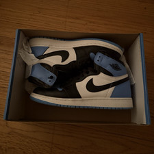 Nike Air Jordan 1 High OG  University Blue   ...