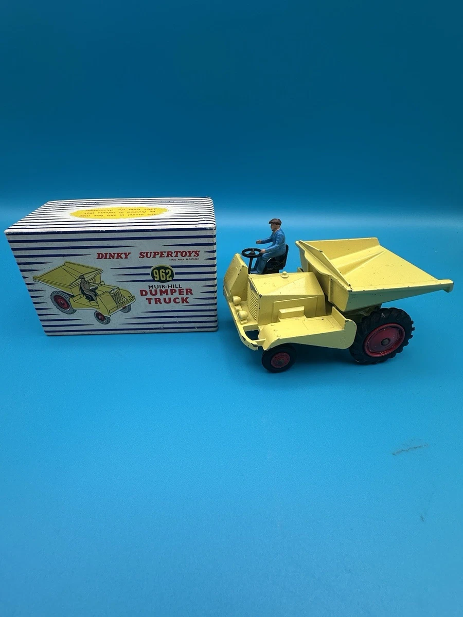 DINKY TOYS années 1950 -60 lot de 10 documents ORIGINAUX lot 3