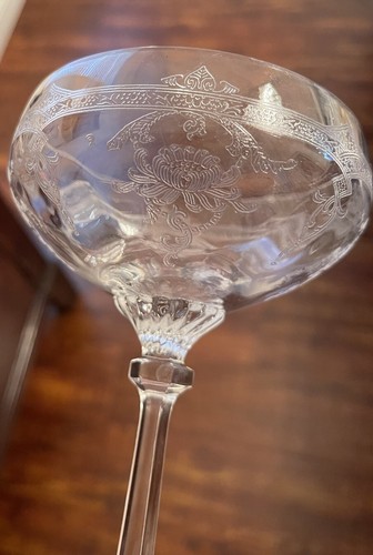 Rare VINTAGE HEISEY #447 Clear Empress Etch STEM #3380 Tall Champagne 6 3/4” - Picture 5 of 10