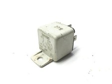 RELE' IMPIANTO ELETTRICO PIAGGIO VESPA LX 4V 4T 50 2009 2013 C38700