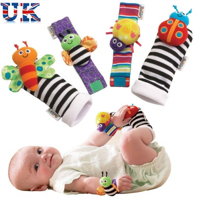 lamaze wrist rattle and footfinder set