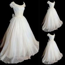 Vintage Wedding Dresses Scoop Neck Lace Tulle A Line With Bow Bridal Gowns