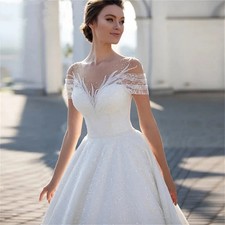 Elegant Tulle A-line O-Neck White Wedding Dresses Court Train Bride Gown