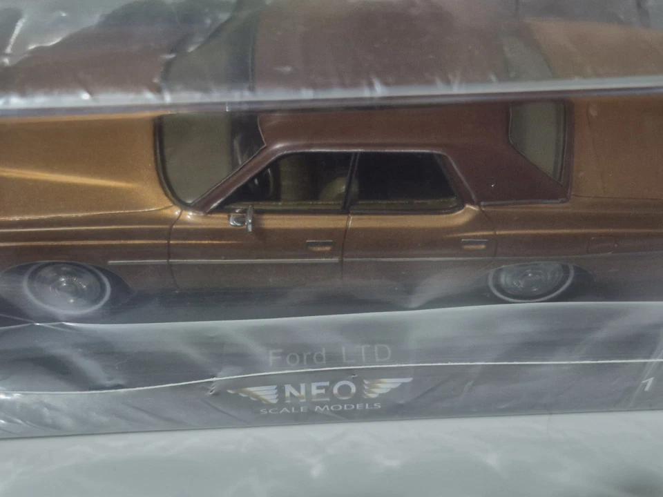 Neo Scale Models 1/43 Ford USA LTD 1973  NEO44235 Extremely Rare "Never Opened " - Image 3 of 4