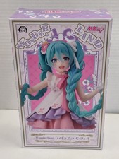 Hatsune Miku Wonderland Rapunzel Figure Taito New