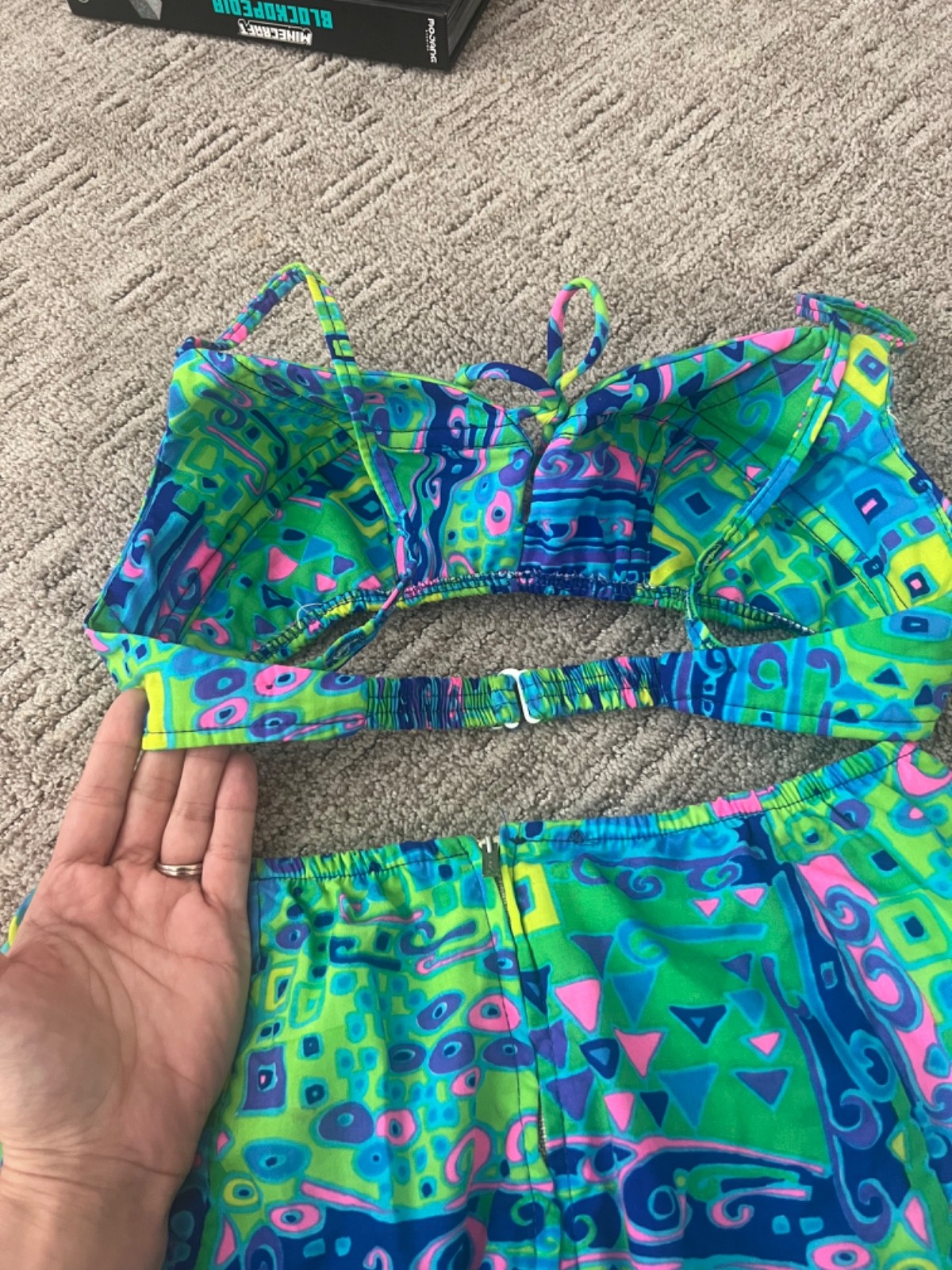 60s70s Vintage 3pc Mod Dayglow Barkcloth Bikini S… - image 3