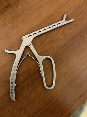 Innomed Orthopedic Intra-articular Grasper 1790-01