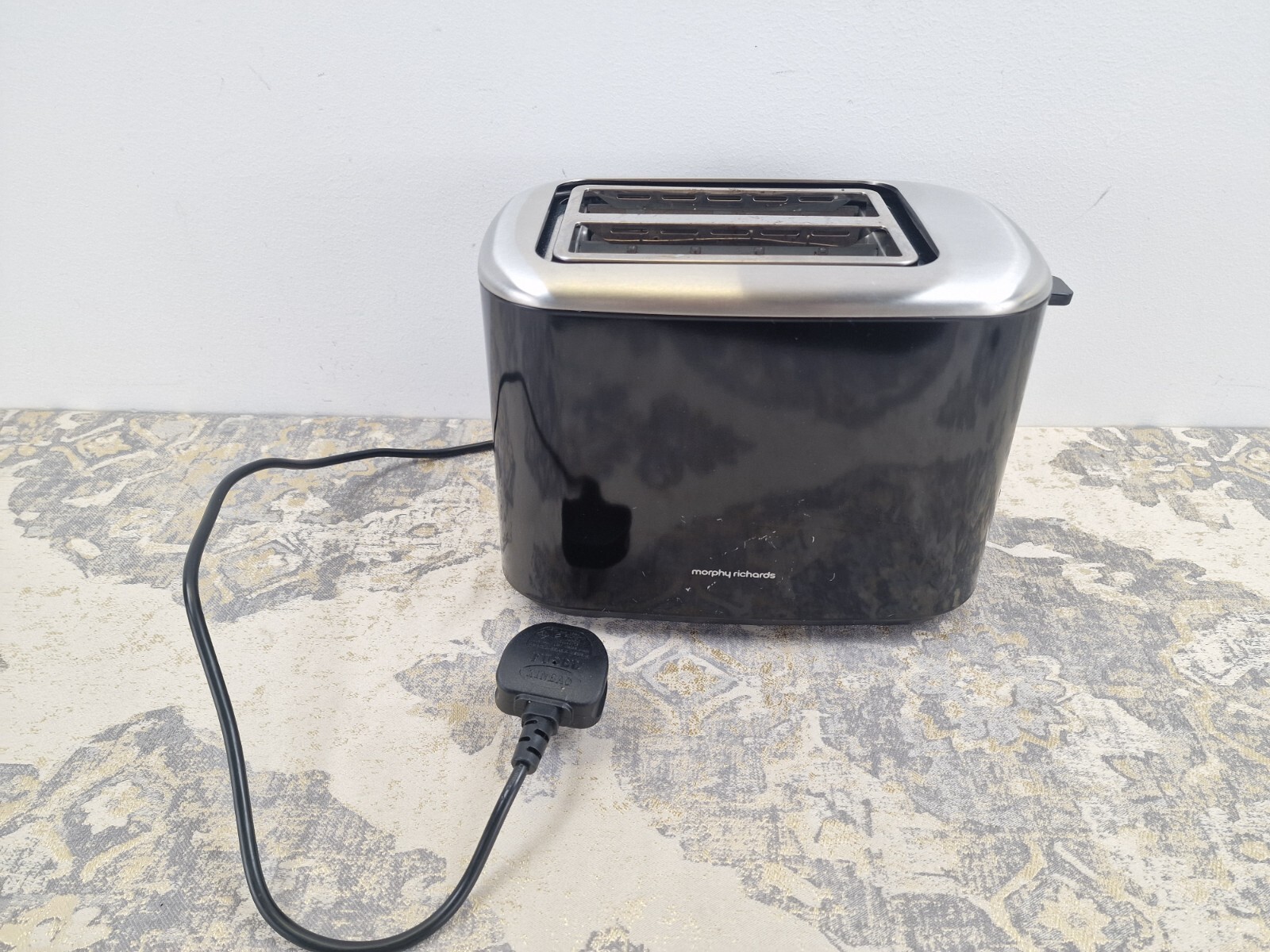 Morphy Richards 222064 Equip 2 Slice Toaster Defrost & Reheat Settings