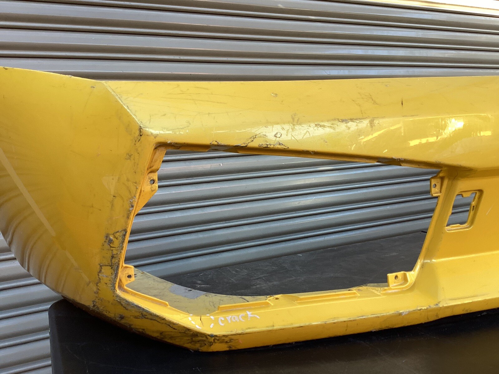 2004 2005 2006 2007 2008 LAMBORGHINI GALLARDO FRONT BUMPER COVER OEM 400807437