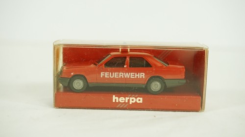 Herpa Escala HO 1:87 Mercedes 300E Fire Sedan Artículo 4103 NUEVO B42 | Condition: New