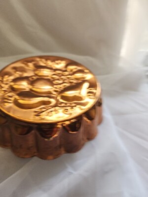 B&M BENJAMIN MEDWIN COPPER ASSORTED FRUIT BERRY HANGING FOOD CAKE MOLD  8