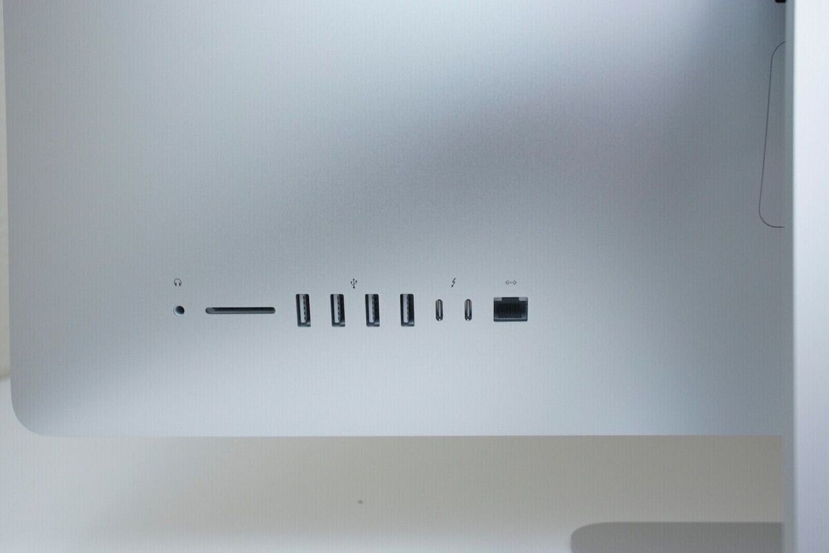 NEW Apple iMac 2020 27 Inch 5K 3.6 GHz i9 1TB SSD 128GB RAM NEW Apple iMac 2020 27 Inch 5K 3.6 GHz i9 1TB SSD 128GB RAM